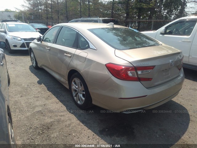 Photo 2 VIN: 1HGCV1F17KA070405 - HONDA ACCORD SEDAN 