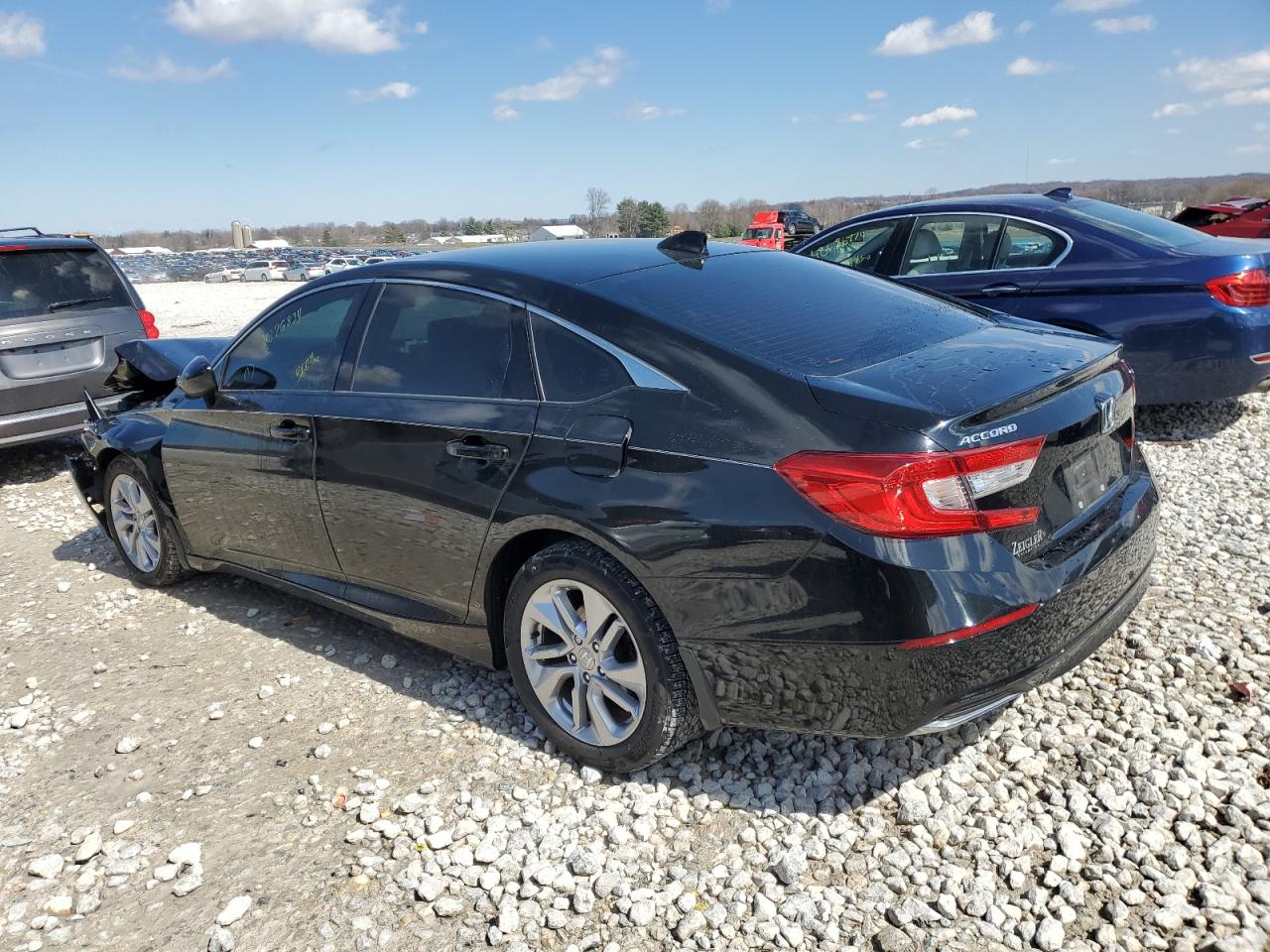 Photo 1 VIN: 1HGCV1F17KA087446 - HONDA ACCORD 