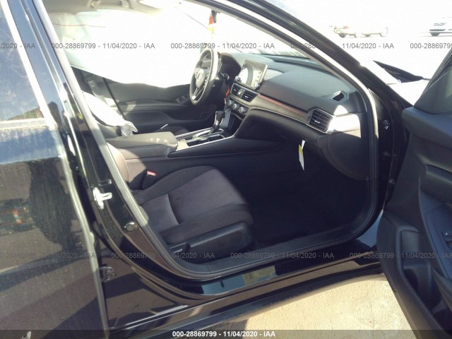 Photo 4 VIN: 1HGCV1F17KA172464 - HONDA ACCORD SEDAN 