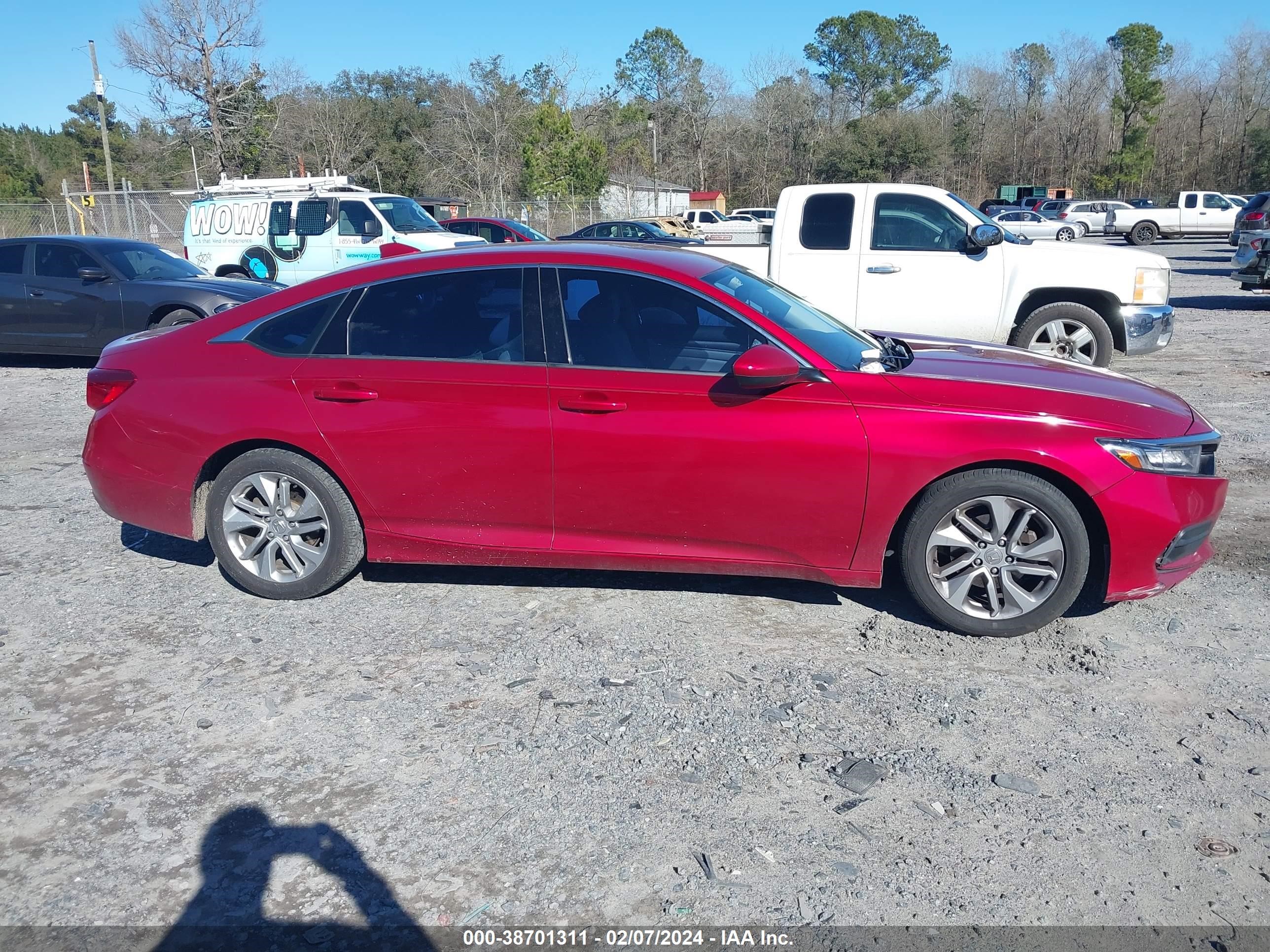 Photo 11 VIN: 1HGCV1F17LA090672 - HONDA ACCORD 