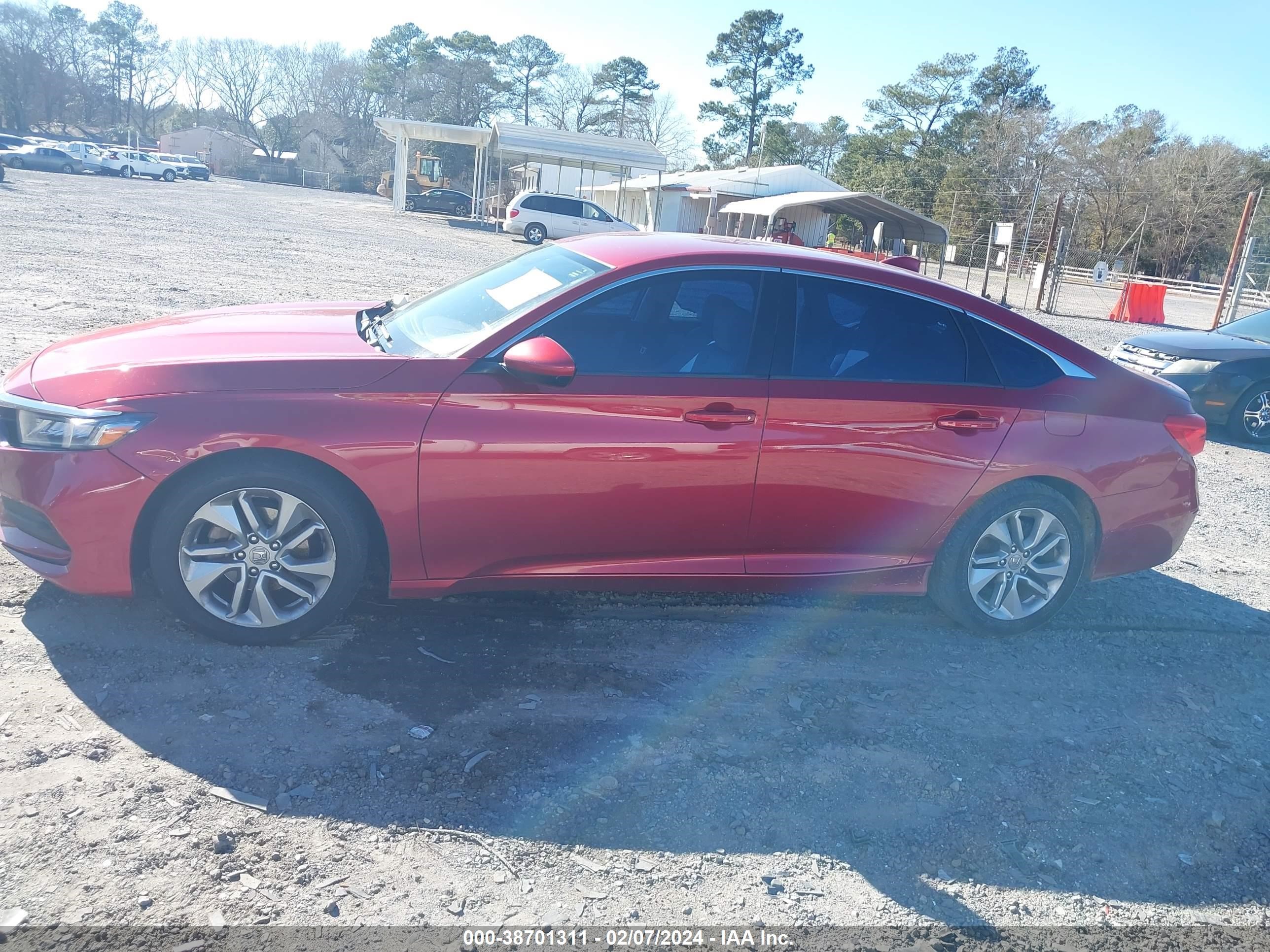 Photo 12 VIN: 1HGCV1F17LA090672 - HONDA ACCORD 