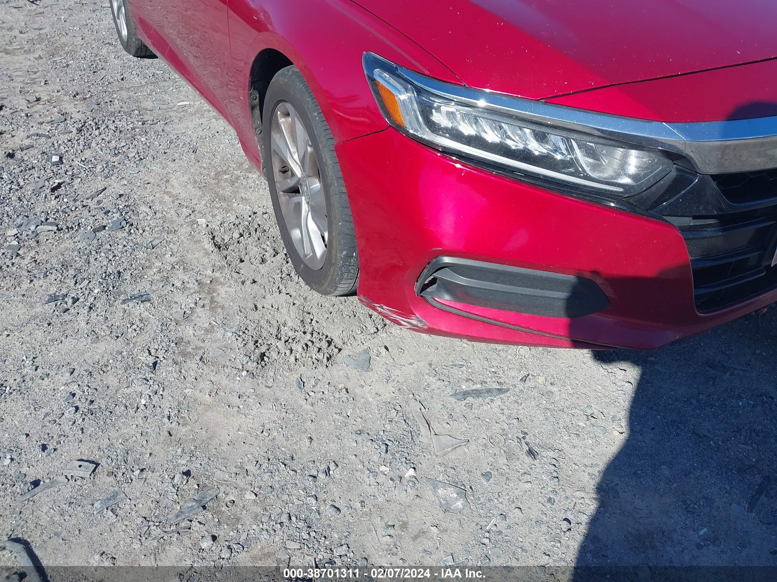 Photo 5 VIN: 1HGCV1F17LA090672 - HONDA ACCORD 