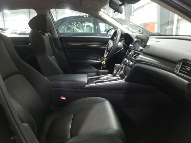 Photo 4 VIN: 1HGCV1F18JA005545 - HONDA ACCORD LX 