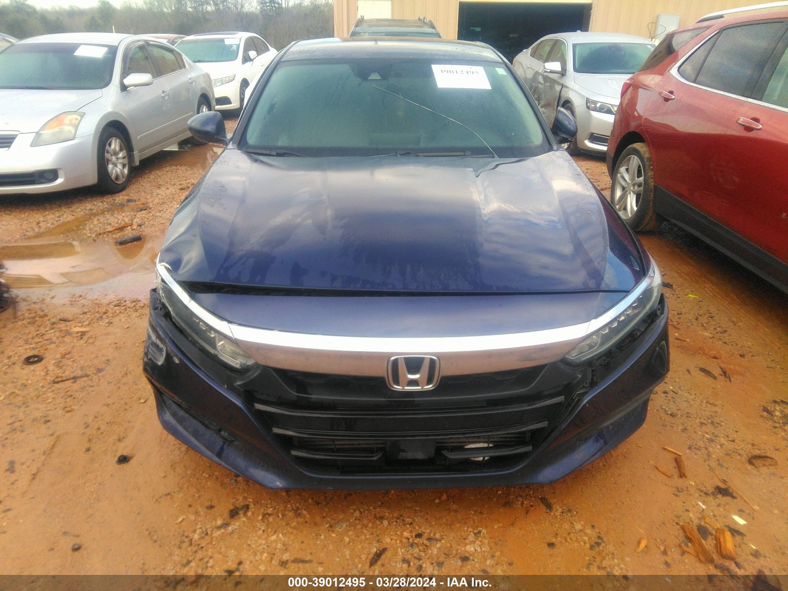 Photo 11 VIN: 1HGCV1F18JA029005 - HONDA ACCORD 