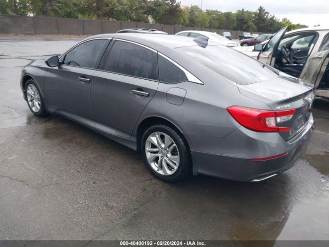 Photo 2 VIN: 1HGCV1F18JA051411 - HONDA ACCORD 