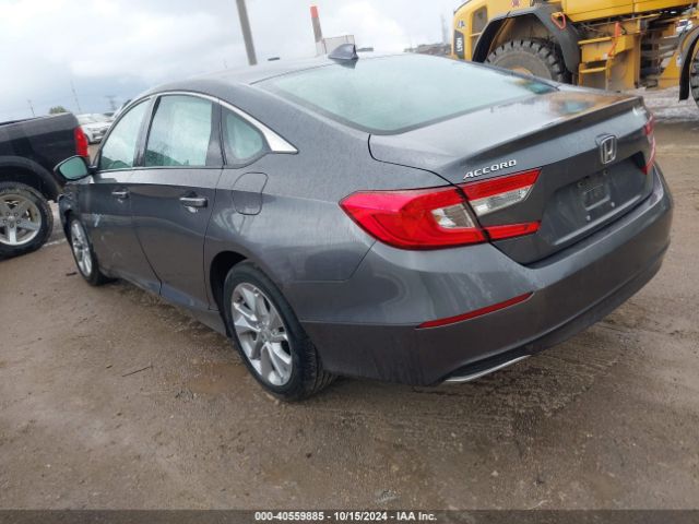 Photo 2 VIN: 1HGCV1F18JA061100 - HONDA ACCORD 