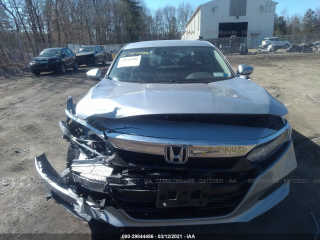 Photo 5 VIN: 1HGCV1F18JA082304 - HONDA ACCORD SEDAN 