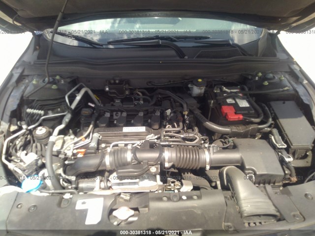 Photo 9 VIN: 1HGCV1F18JA093478 - HONDA ACCORD SEDAN 