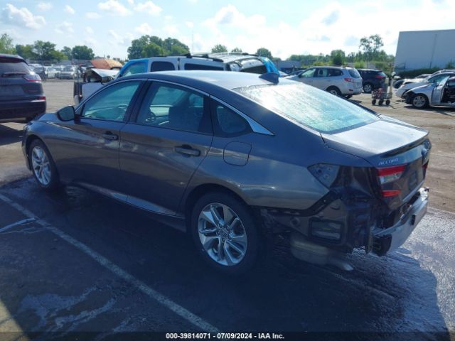 Photo 2 VIN: 1HGCV1F18JA095926 - HONDA ACCORD 