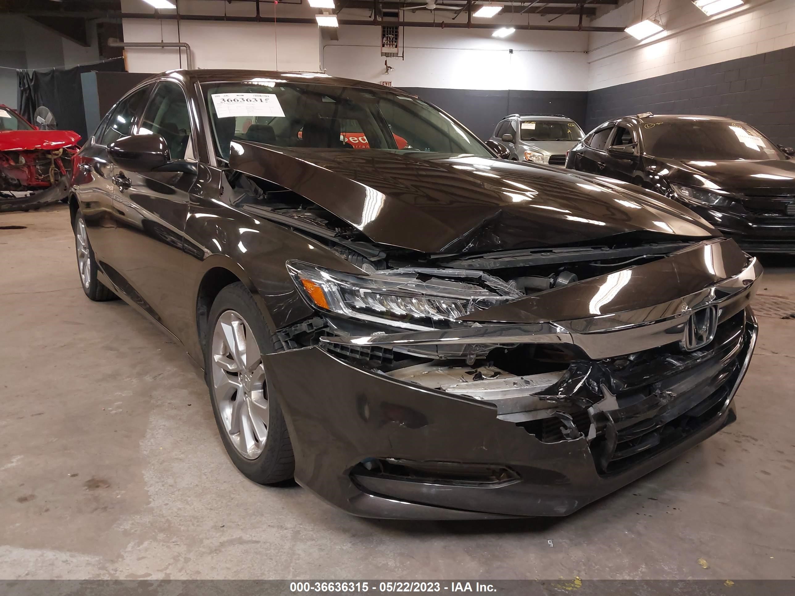 Photo 5 VIN: 1HGCV1F18JA102633 - HONDA ACCORD 