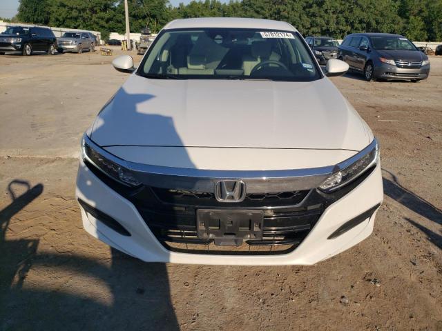 Photo 4 VIN: 1HGCV1F18JA130643 - HONDA ACCORD 