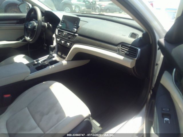 Photo 4 VIN: 1HGCV1F18JA199705 - HONDA ACCORD SEDAN 