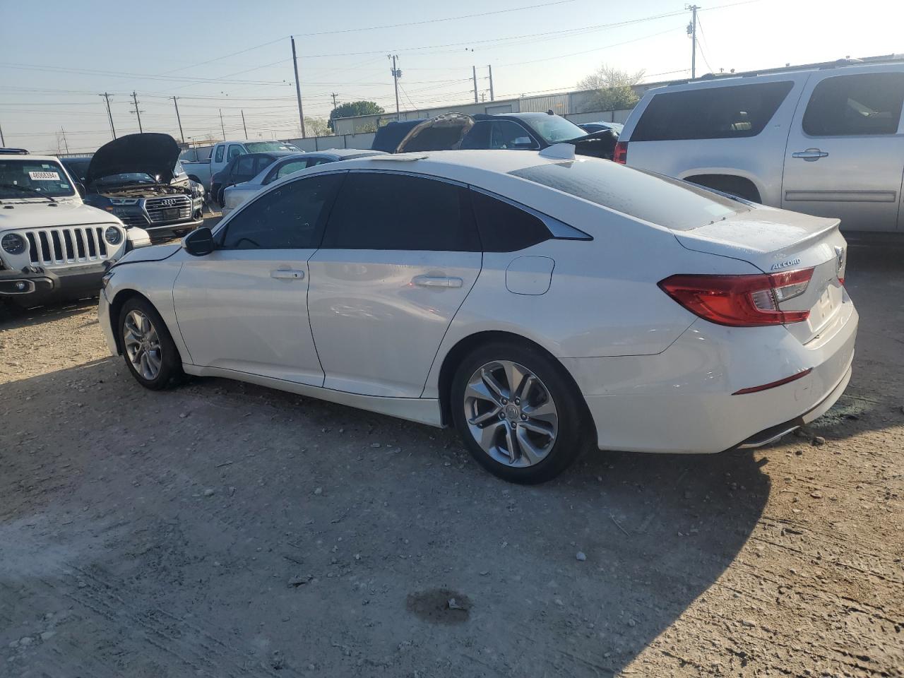 Photo 1 VIN: 1HGCV1F18KA030379 - HONDA ACCORD 