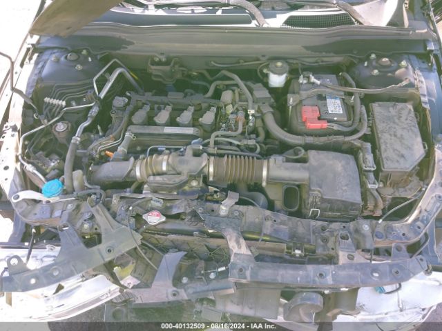 Photo 9 VIN: 1HGCV1F18KA055167 - HONDA ACCORD 