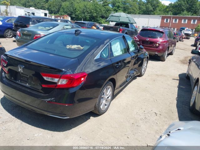 Photo 3 VIN: 1HGCV1F18KA061115 - HONDA ACCORD 