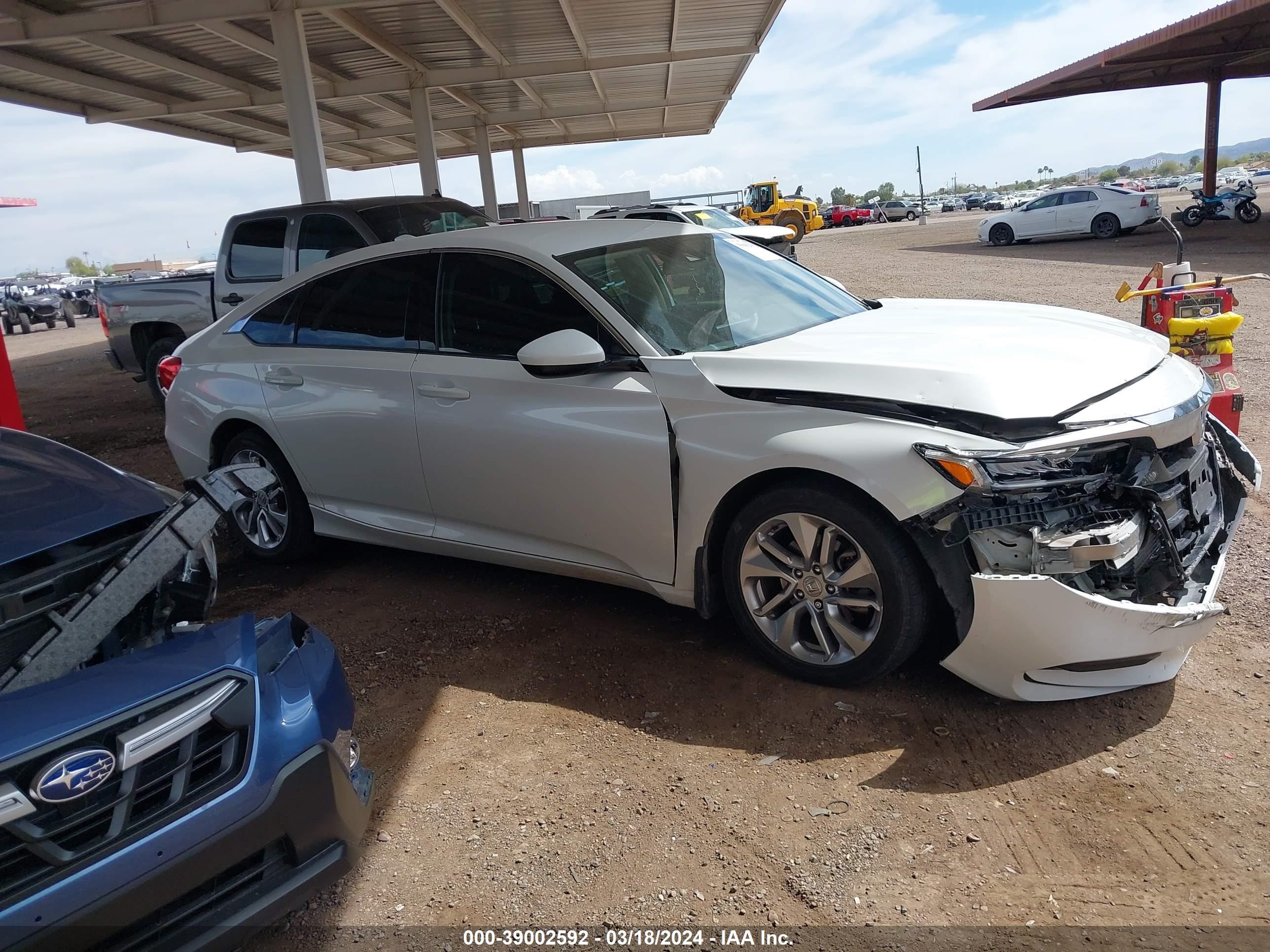 Photo 12 VIN: 1HGCV1F18KA081946 - HONDA ACCORD 