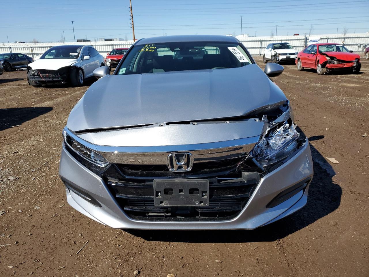 Photo 4 VIN: 1HGCV1F18KA085897 - HONDA ACCORD 