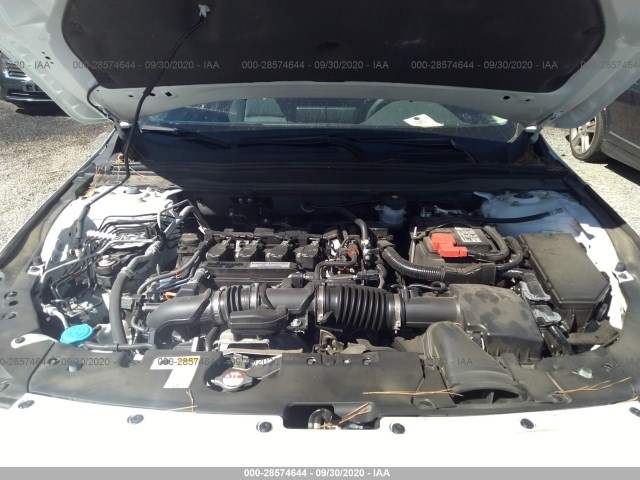 Photo 9 VIN: 1HGCV1F18KA110605 - HONDA ACCORD SEDAN 