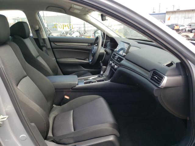 Photo 4 VIN: 1HGCV1F18KA167242 - HONDA ACCORD LX 