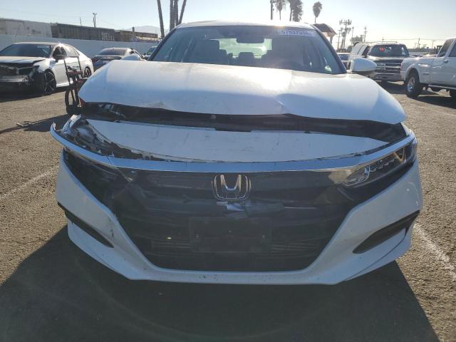 Photo 4 VIN: 1HGCV1F18LA003541 - HONDA ACCORD LX 