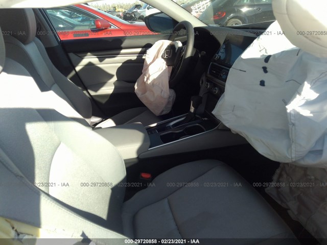 Photo 4 VIN: 1HGCV1F18LA061388 - HONDA ACCORD SEDAN 