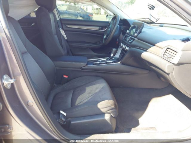 Photo 4 VIN: 1HGCV1F18LA125980 - HONDA ACCORD 