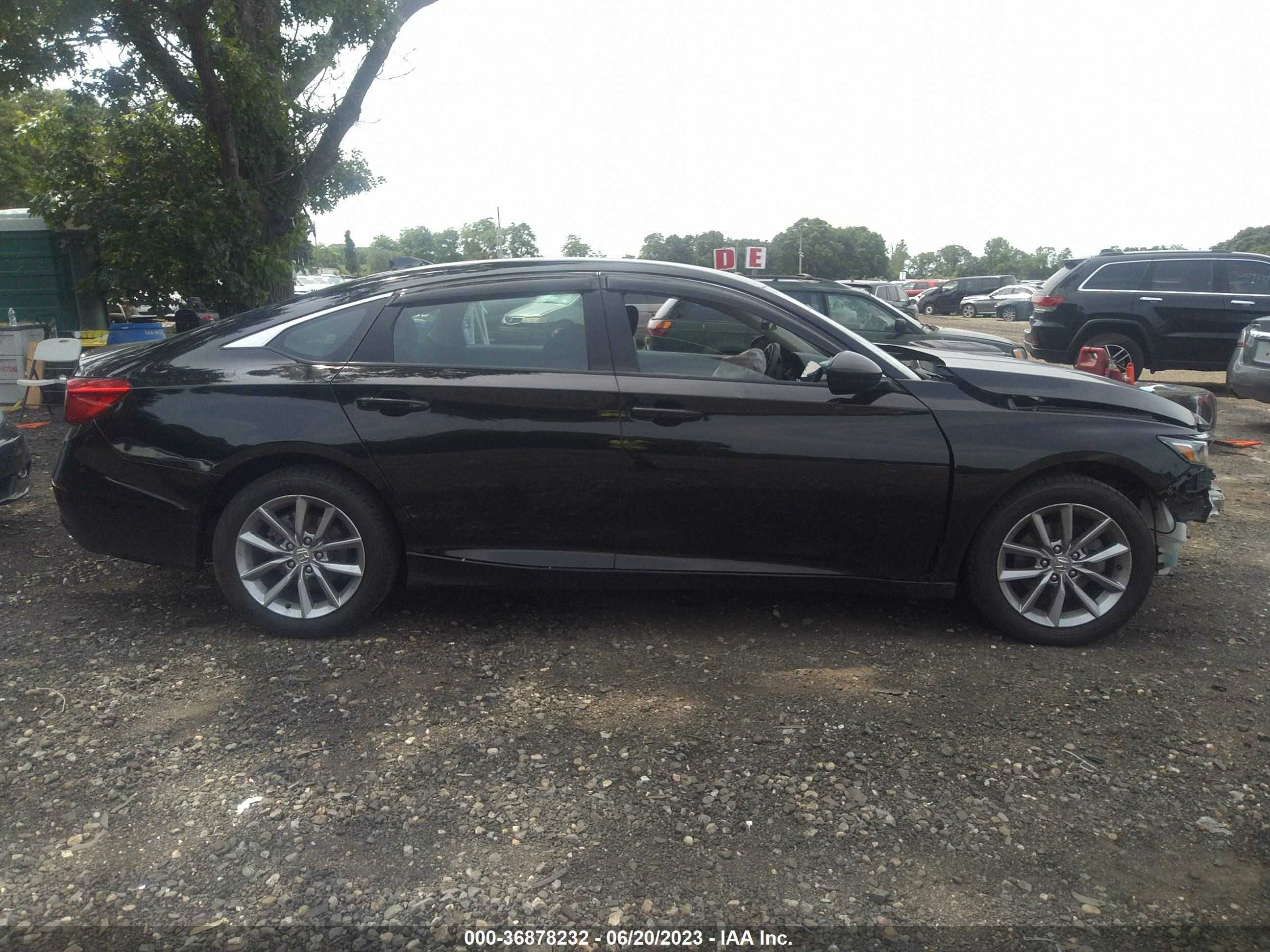 Photo 12 VIN: 1HGCV1F18MA013150 - HONDA ACCORD 