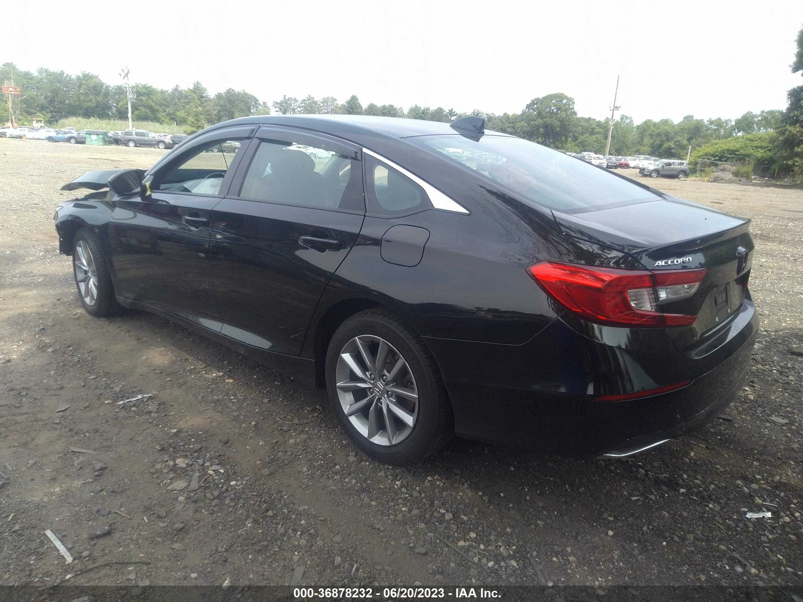 Photo 2 VIN: 1HGCV1F18MA013150 - HONDA ACCORD 