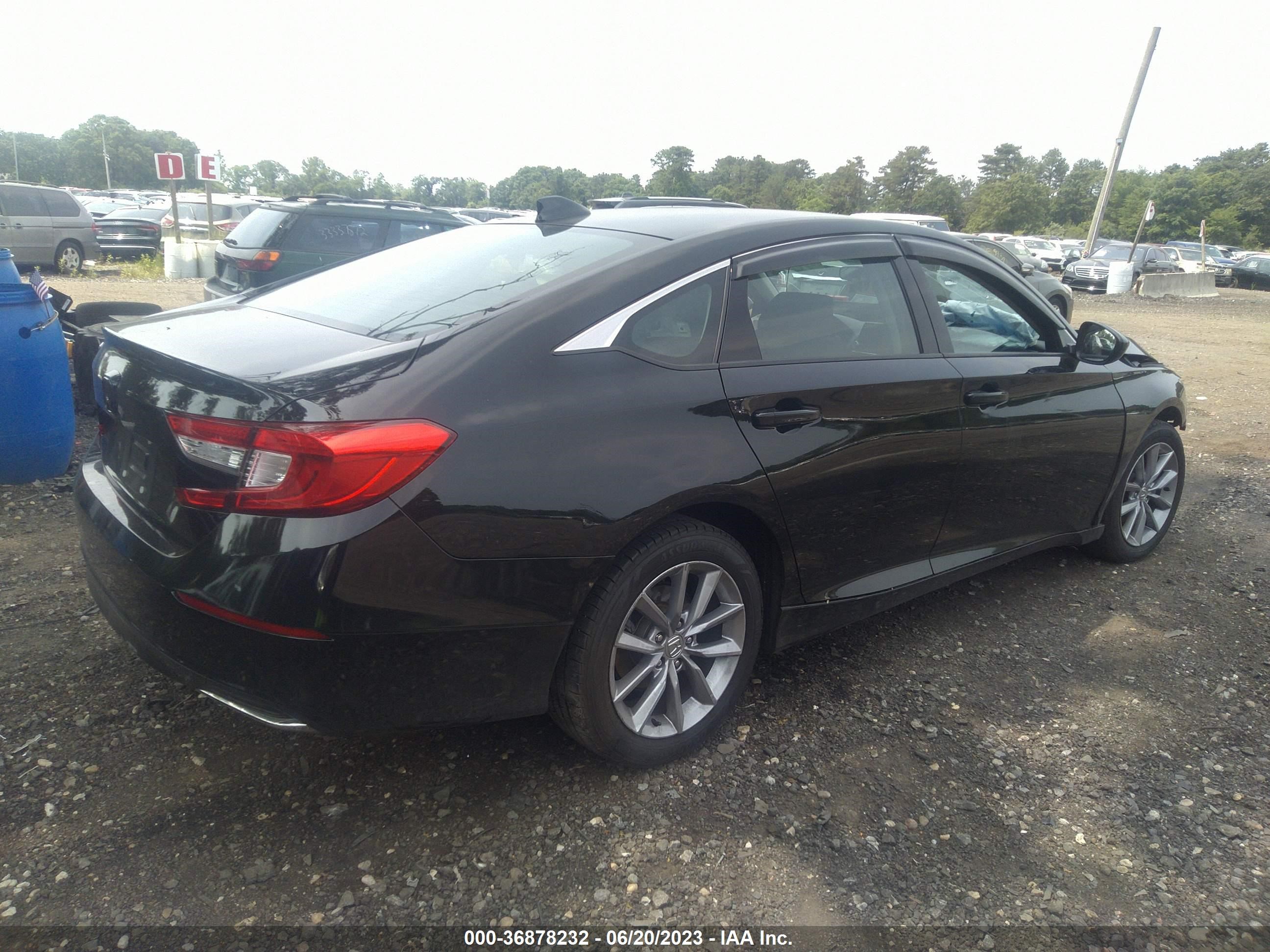 Photo 3 VIN: 1HGCV1F18MA013150 - HONDA ACCORD 