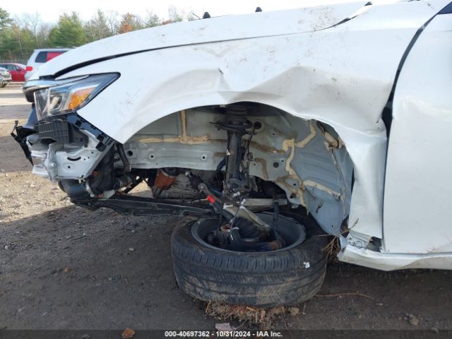 Photo 5 VIN: 1HGCV1F18NA033366 - HONDA ACCORD 