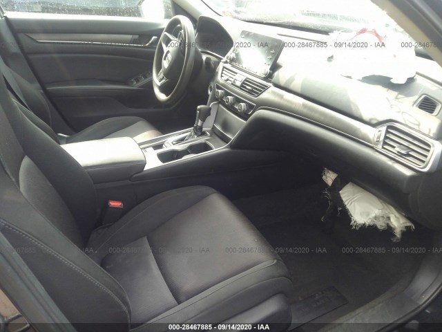 Photo 4 VIN: 1HGCV1F19JA004646 - HONDA ACCORD SEDAN 