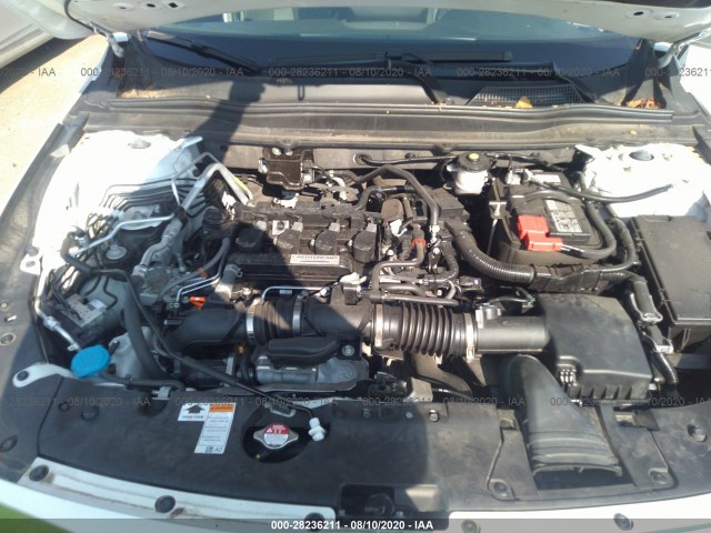 Photo 9 VIN: 1HGCV1F19JA019700 - HONDA ACCORD SEDAN 