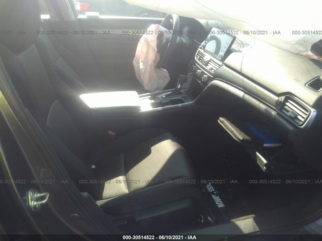 Photo 4 VIN: 1HGCV1F19JA117822 - HONDA ACCORD SEDAN 