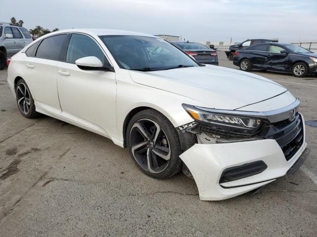 Photo 3 VIN: 1HGCV1F19JA150481 - HONDA ACCORD LX 