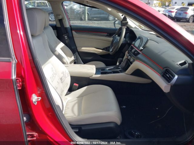 Photo 4 VIN: 1HGCV1F19JA211344 - HONDA ACCORD 