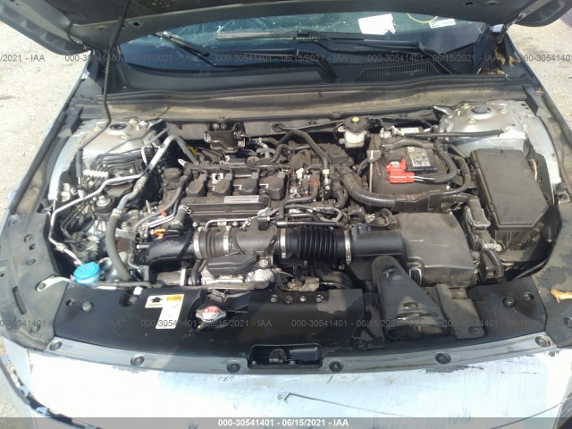 Photo 9 VIN: 1HGCV1F19JA224837 - HONDA ACCORD SEDAN 