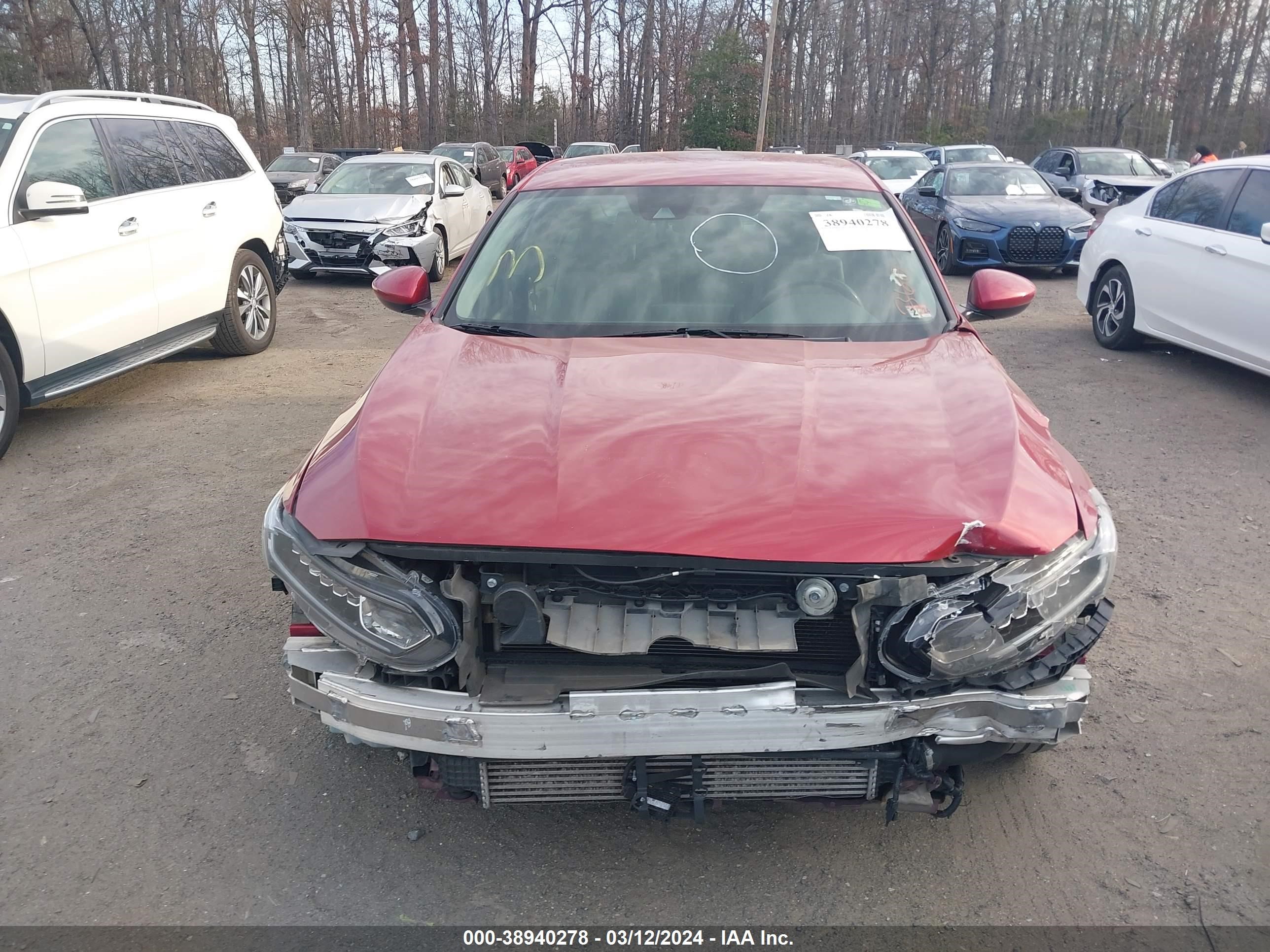 Photo 11 VIN: 1HGCV1F19JA229102 - HONDA ACCORD 