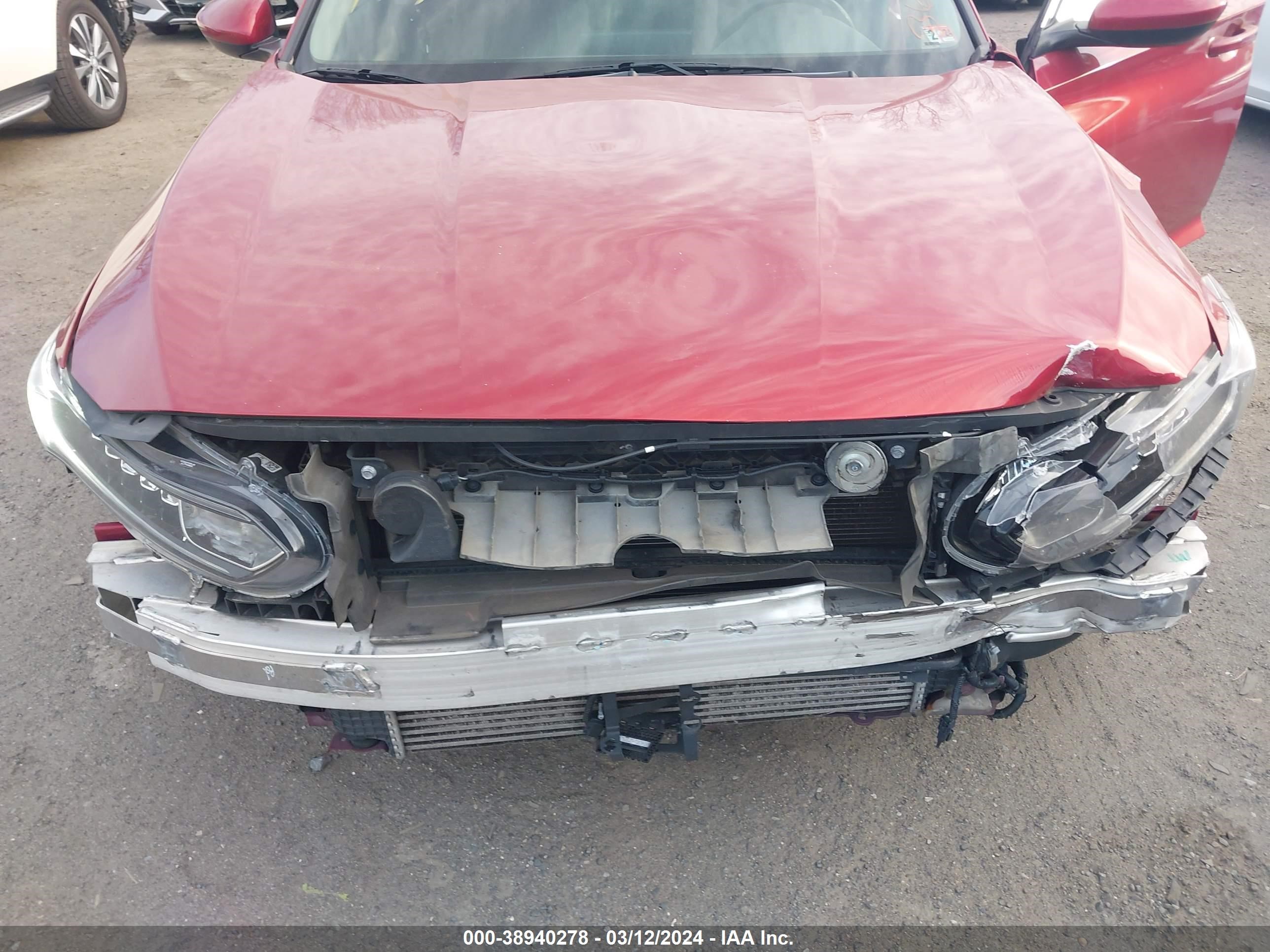 Photo 5 VIN: 1HGCV1F19JA229102 - HONDA ACCORD 