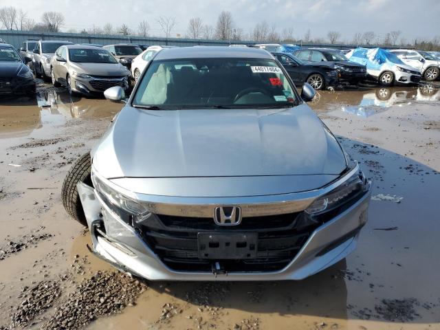 Photo 4 VIN: 1HGCV1F19KA069644 - HONDA ACCORD 