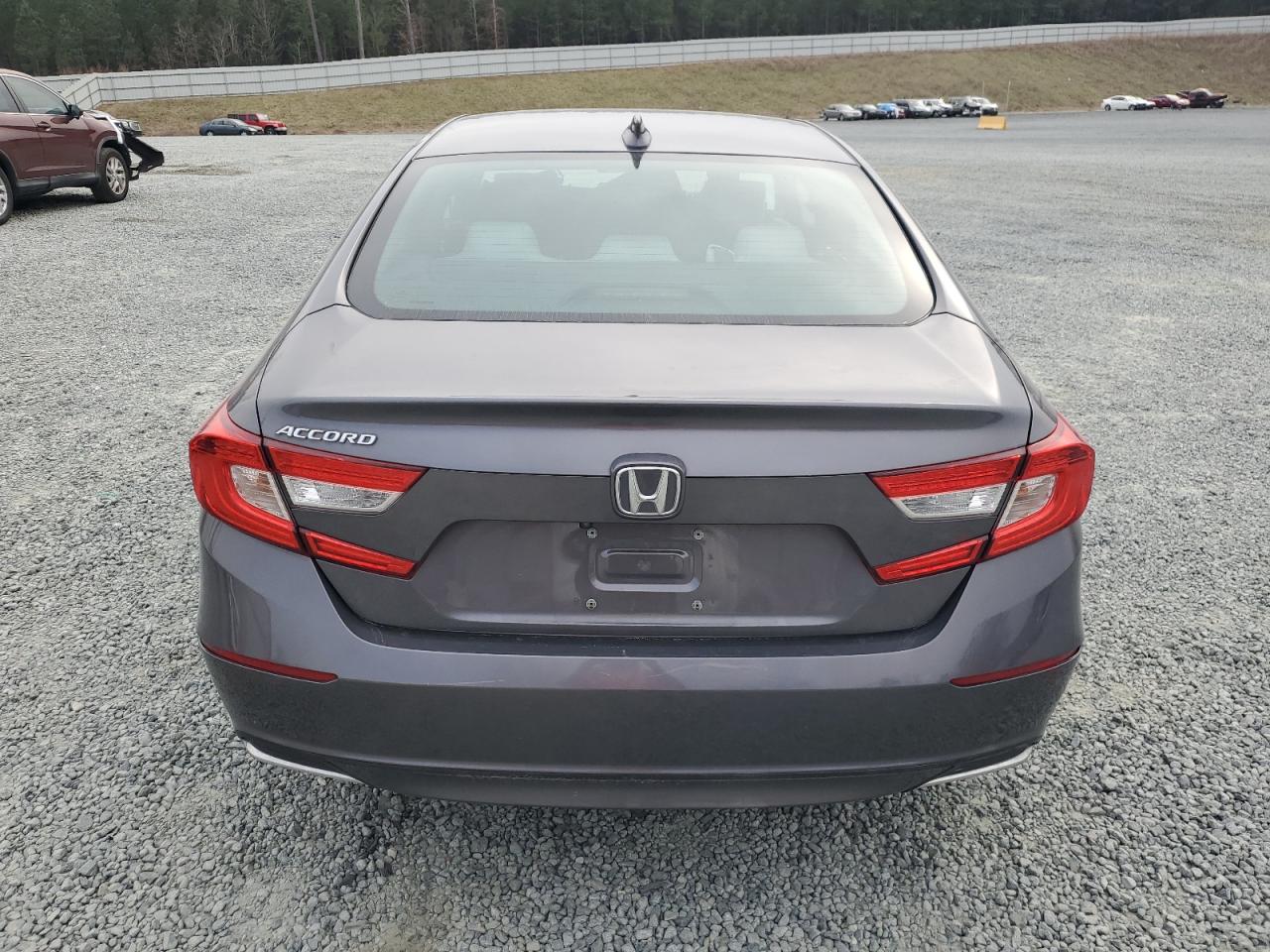 Photo 5 VIN: 1HGCV1F19KA080627 - HONDA ACCORD 