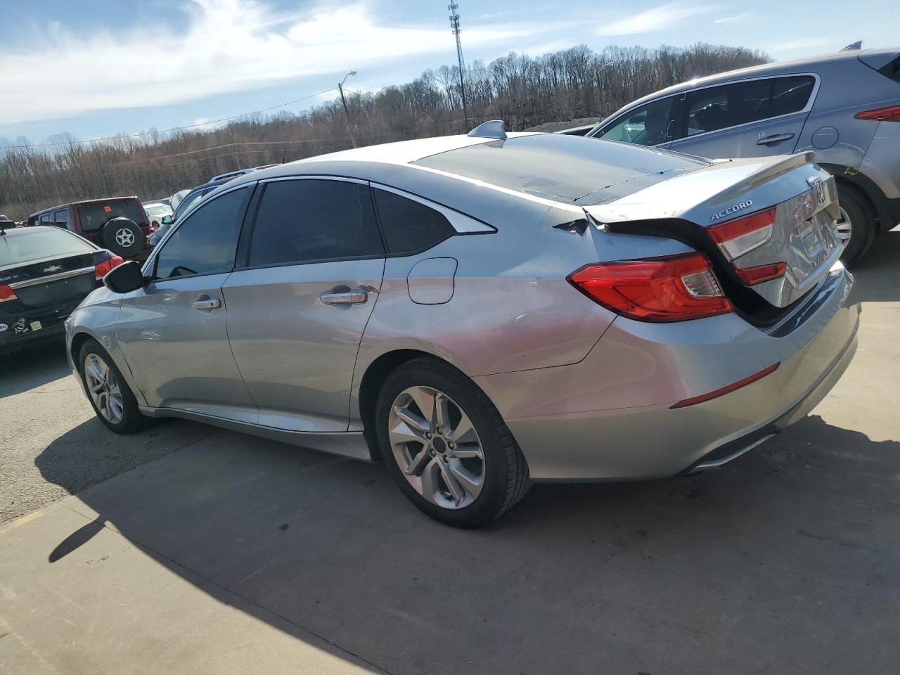 Photo 1 VIN: 1HGCV1F19KA151034 - HONDA ACCORD 