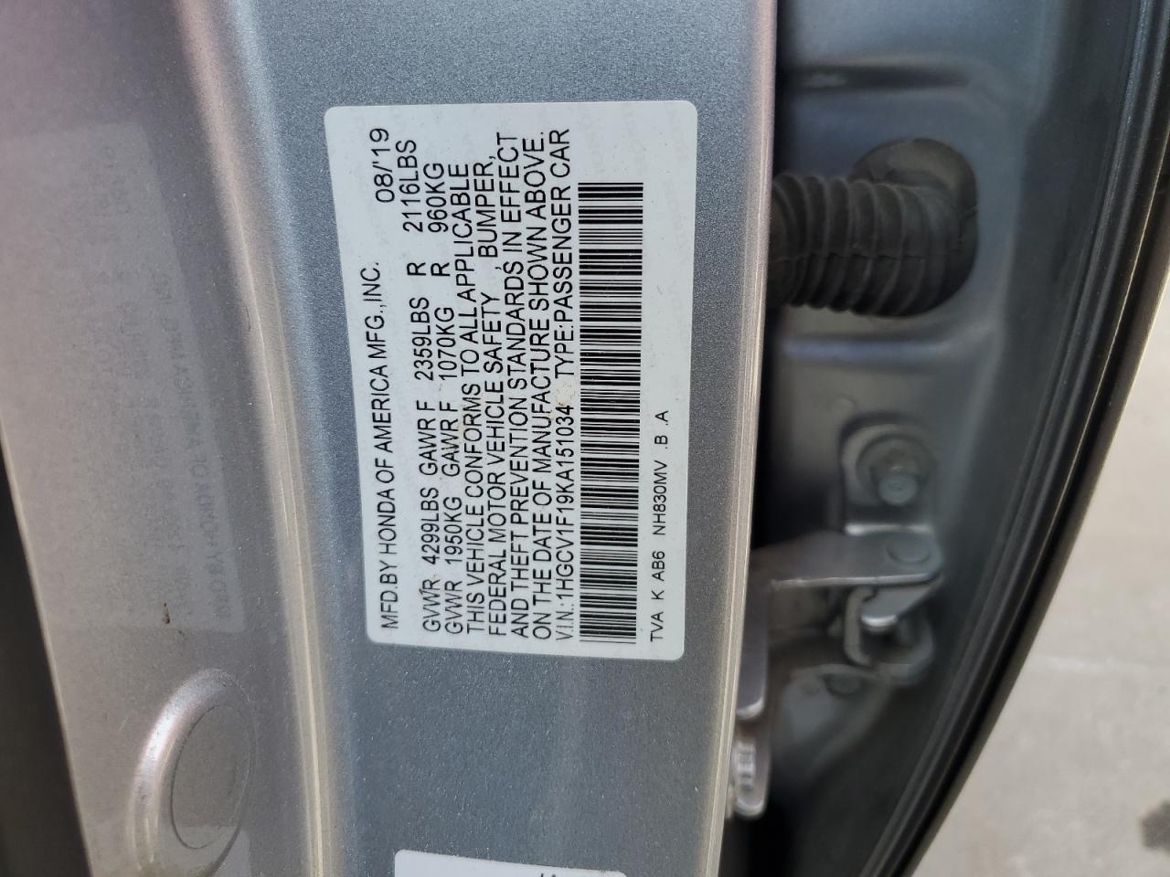 Photo 11 VIN: 1HGCV1F19KA151034 - HONDA ACCORD 