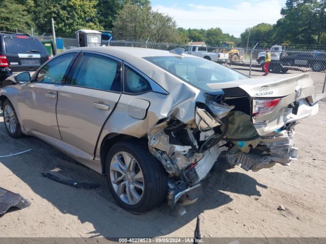 Photo 2 VIN: 1HGCV1F19LA029503 - HONDA ACCORD 