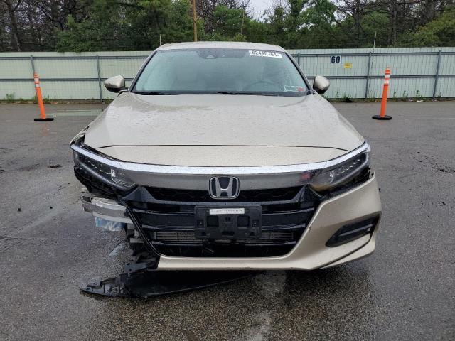 Photo 4 VIN: 1HGCV1F1XJA012416 - HONDA ACCORD LX 