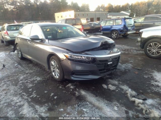 Photo 0 VIN: 1HGCV1F1XJA015560 - HONDA ACCORD SEDAN 