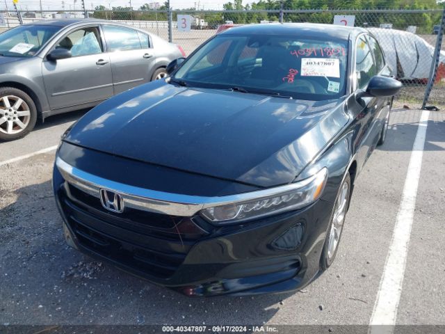 Photo 5 VIN: 1HGCV1F1XJA023478 - HONDA ACCORD 