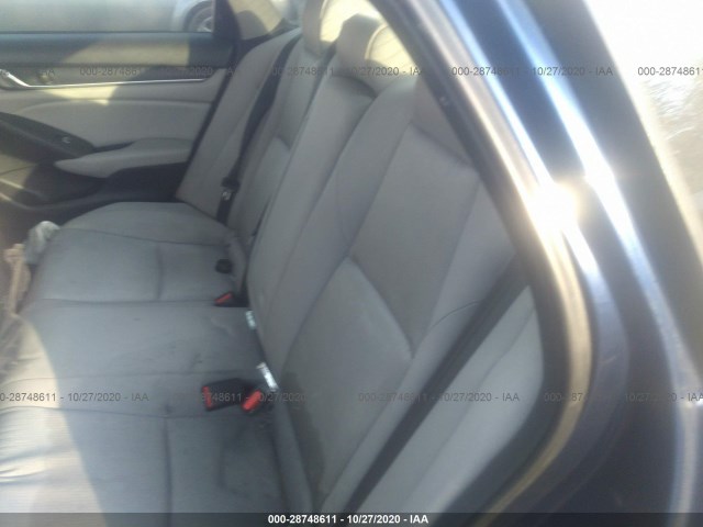 Photo 7 VIN: 1HGCV1F1XJA041978 - HONDA ACCORD SEDAN 