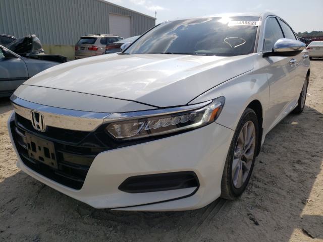 Photo 1 VIN: 1HGCV1F1XJA046601 - HONDA ACCORD LX 