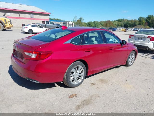 Photo 3 VIN: 1HGCV1F1XJA052642 - HONDA ACCORD 