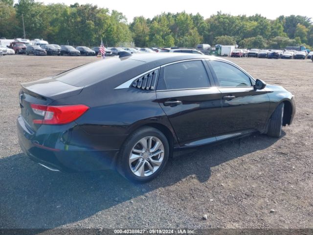 Photo 3 VIN: 1HGCV1F1XJA095703 - HONDA ACCORD 